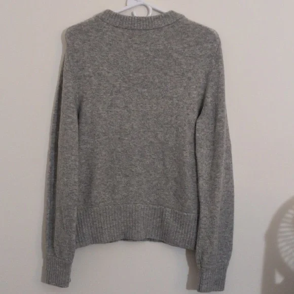 J Crew Heather Gray Crew Neck Sweater Merino Wool/Alpaca Size M - Picture 3 of 5